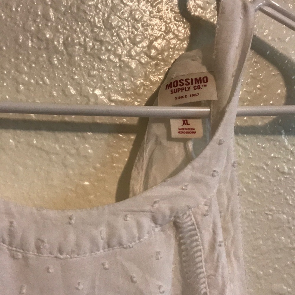 White top - Picture 3 of 3